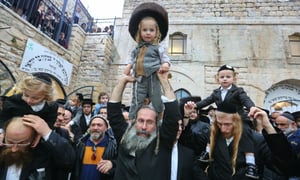 ילדי החלאקה במירון. ארכיון